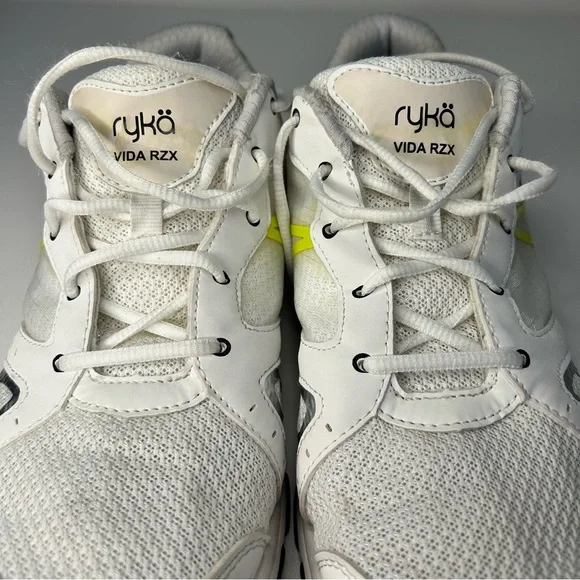 Ryka White Vida RZX White Trainer Shoe Sneakers Women’s Size 9.5 - Picture 3 of 13